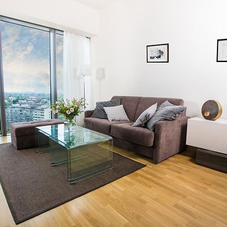Apartamenty Sky Tower Wroclaw Ngoại thất bức ảnh