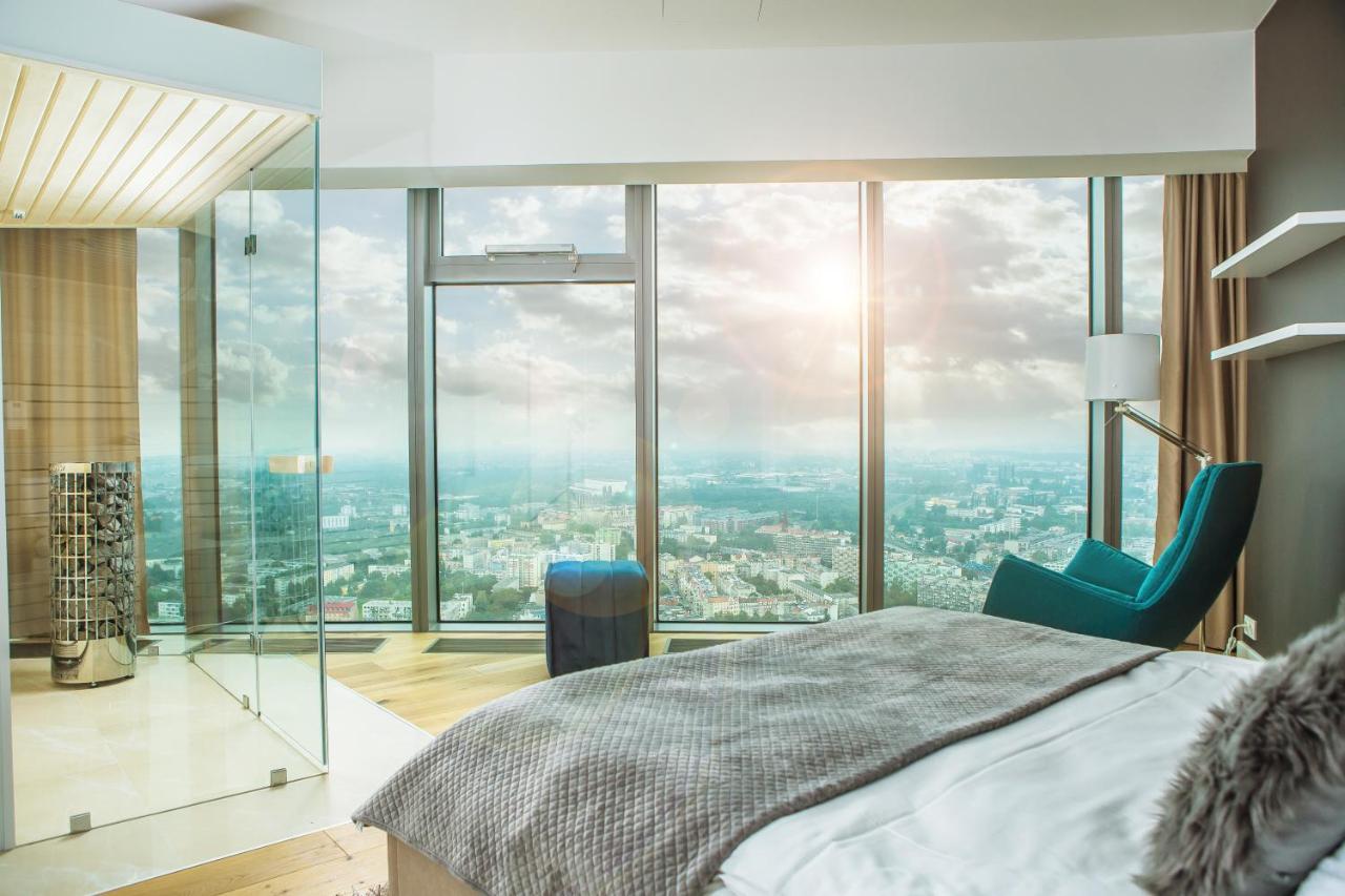 Apartamenty Sky Tower Wroclaw Ngoại thất bức ảnh