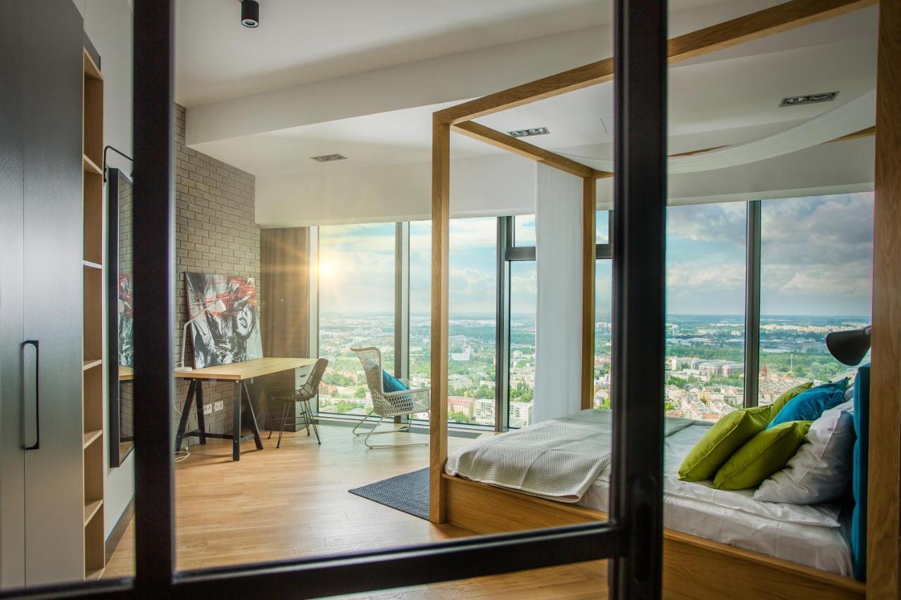 Apartamenty Sky Tower Wroclaw Ngoại thất bức ảnh