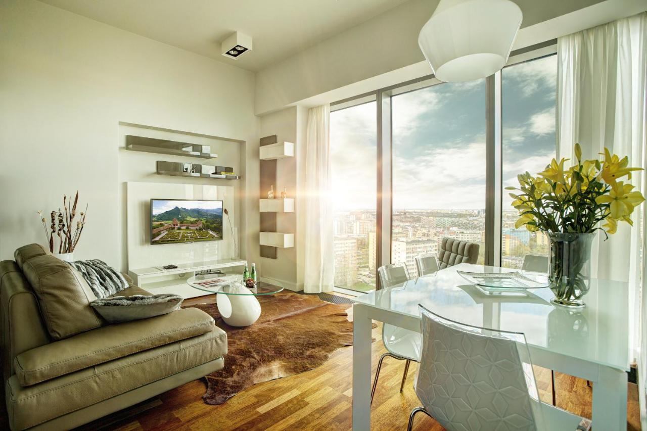 Apartamenty Sky Tower Wroclaw Ngoại thất bức ảnh