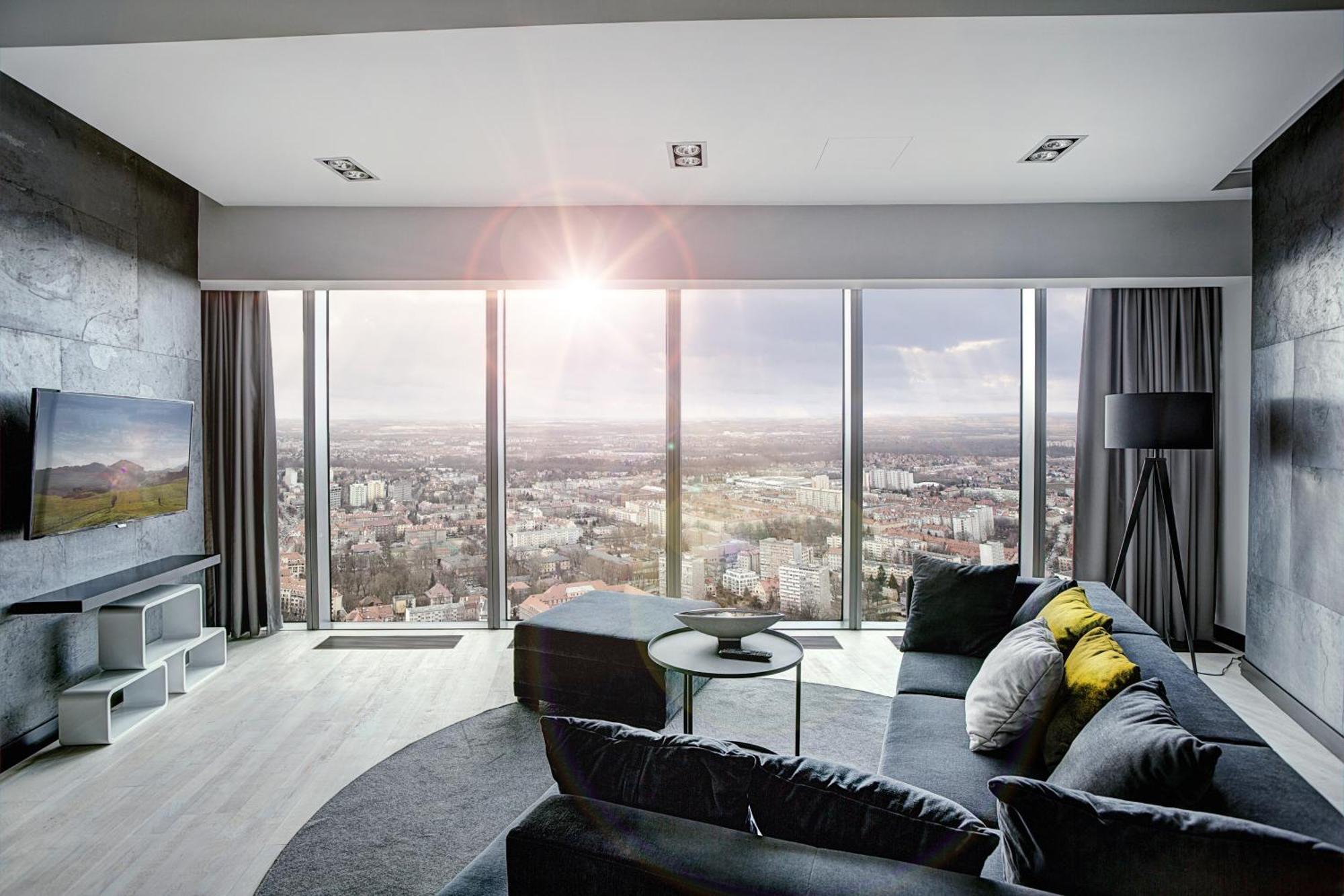 Apartamenty Sky Tower Wroclaw Ngoại thất bức ảnh
