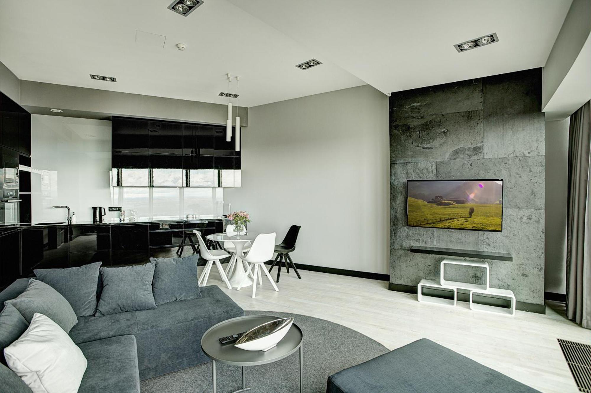 Apartamenty Sky Tower Wroclaw Ngoại thất bức ảnh