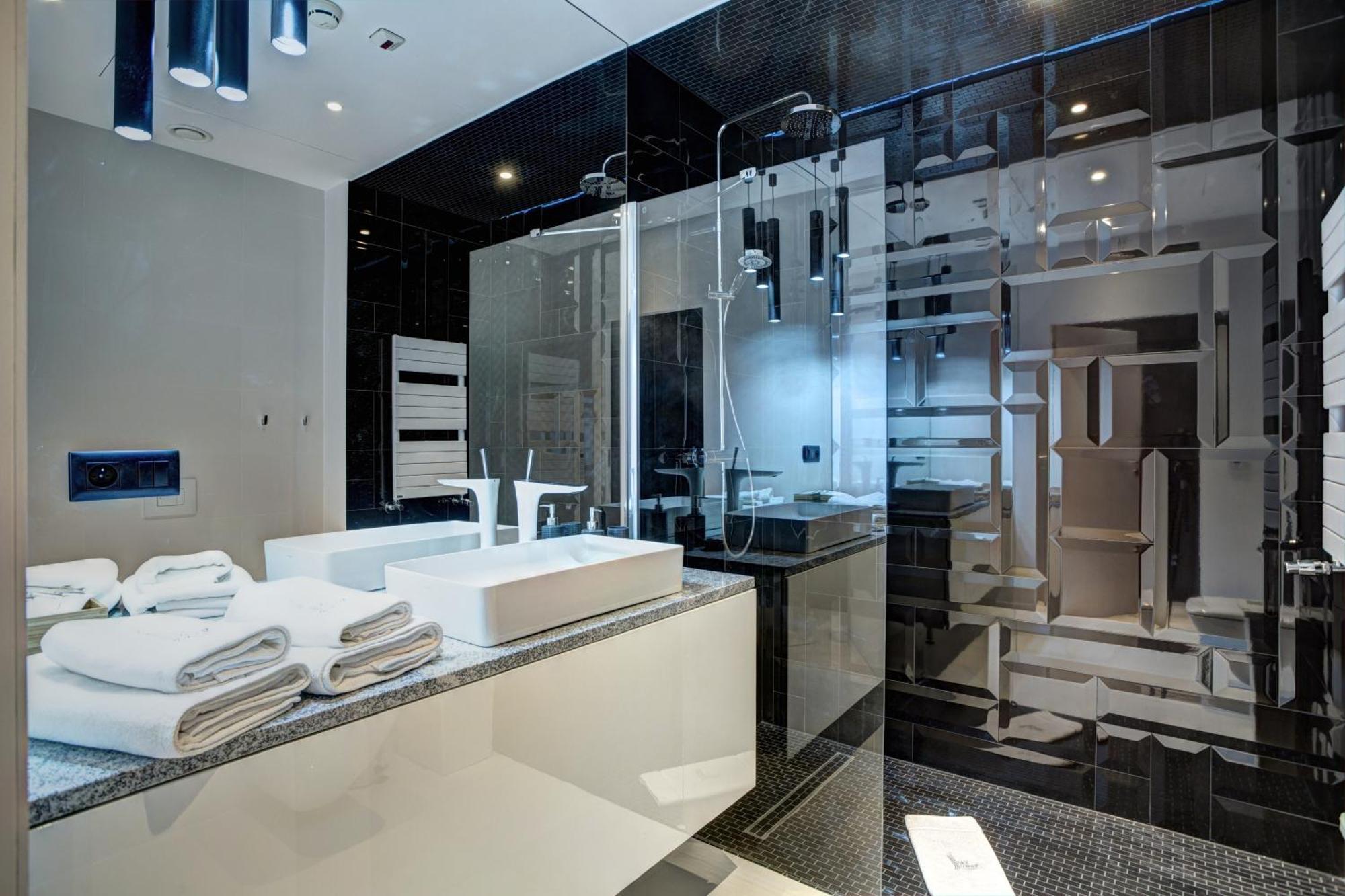 Apartamenty Sky Tower Wroclaw Ngoại thất bức ảnh